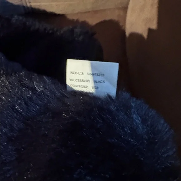 Lauren Conrad Cozy Black Furry Boots - Picture 4 of 5